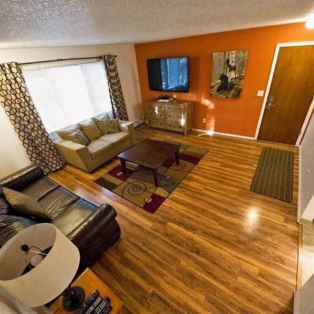 Stay Anchorage! Furnished Two Bedroom Apartments With High Speed Wifi エクステリア 写真