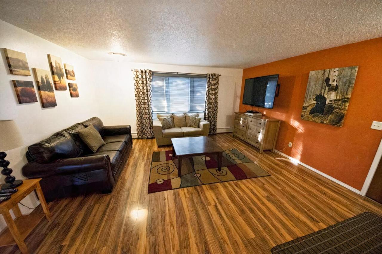 Stay Anchorage! Furnished Two Bedroom Apartments With High Speed Wifi エクステリア 写真
