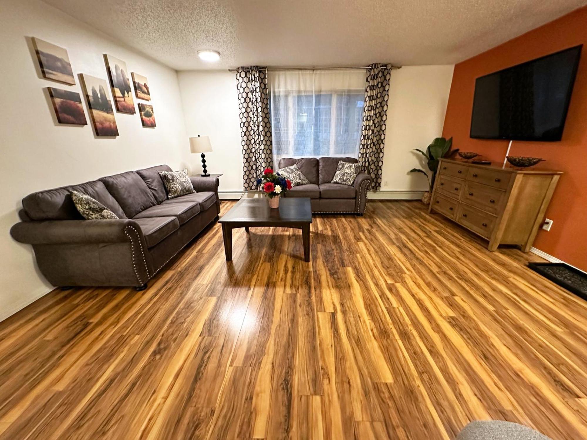 Stay Anchorage! Furnished Two Bedroom Apartments With High Speed Wifi エクステリア 写真