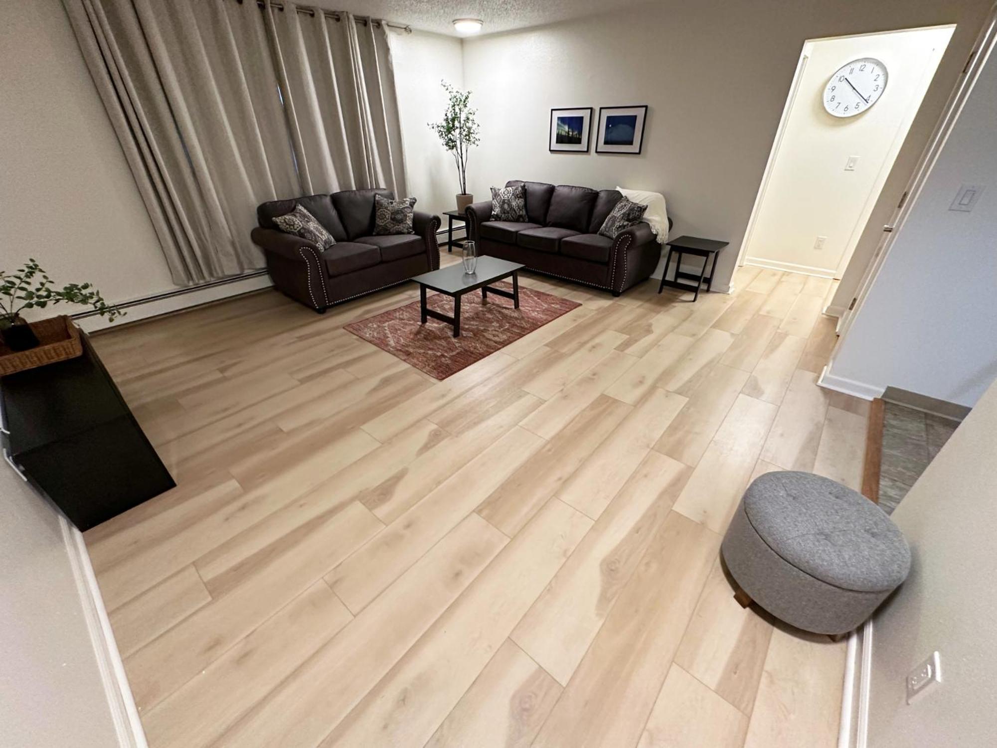 Stay Anchorage! Furnished Two Bedroom Apartments With High Speed Wifi エクステリア 写真